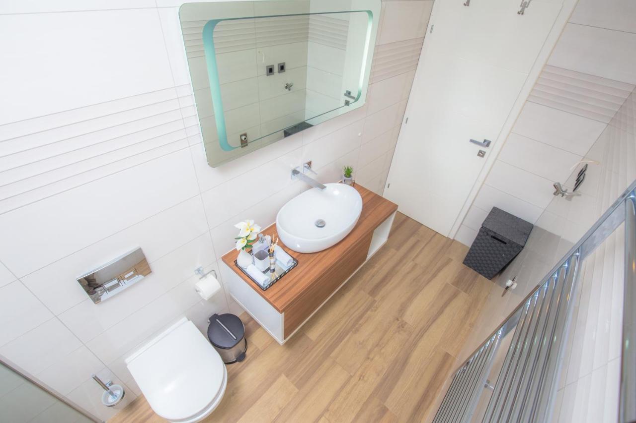 Apartment Gallery Primošten Dış mekan fotoğraf