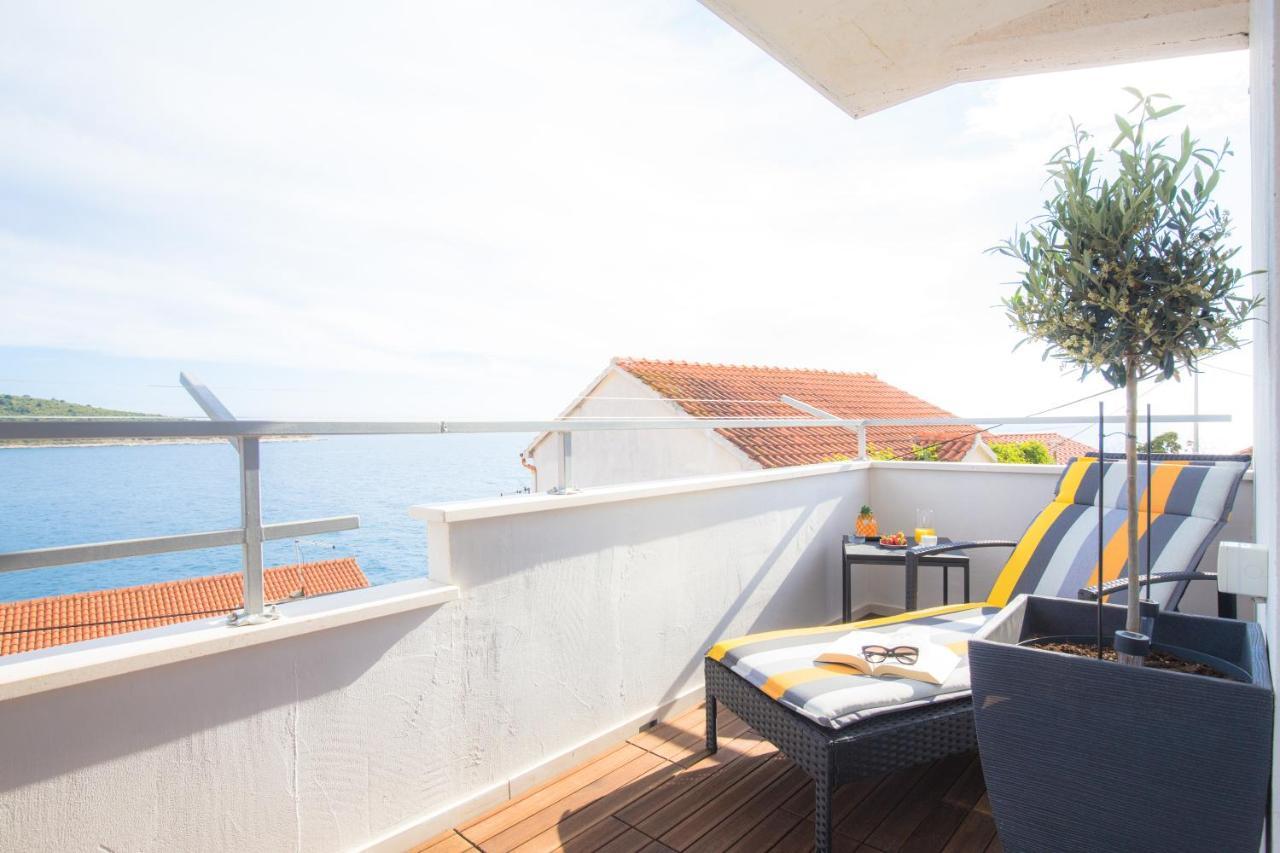 Apartment Gallery Primošten Dış mekan fotoğraf